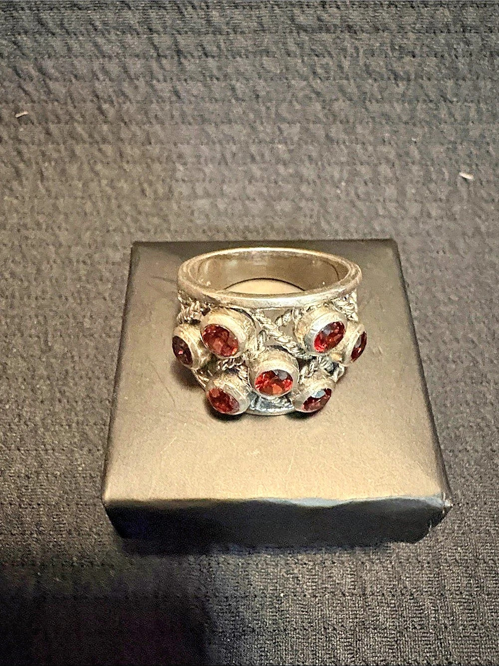 Sterling Silver Red Stone Ring. Size 9